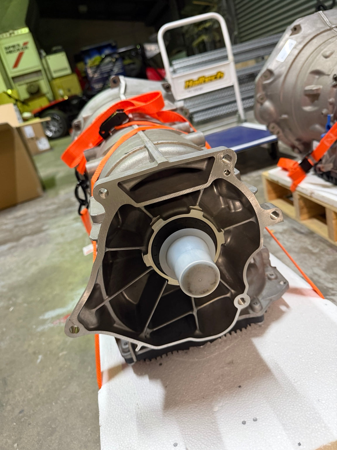 ZF 8HP75 Gen 2 N57 transmission detail